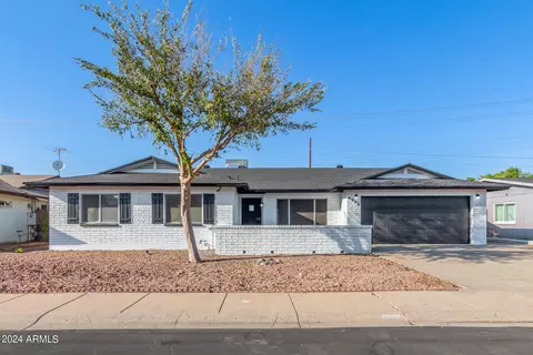 4652 W Puget Ave, Glendale, AZ 85302