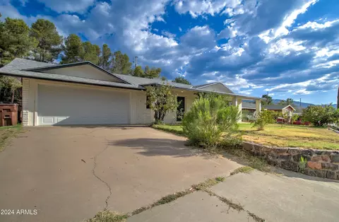 245 E Hunter Dr, Globe, AZ 85501 photo 4