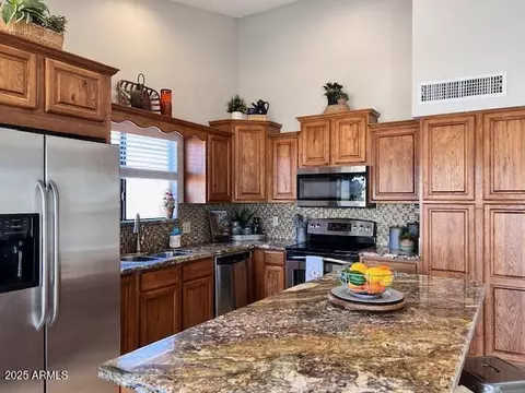 Kitchen - 2930 E Leland St, Mesa, AZ 85213 photo 2 of 6
