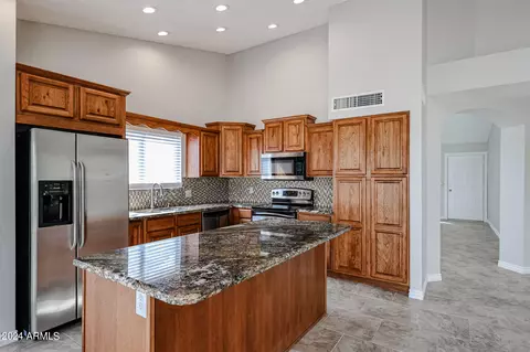 Kitchen - 2930 E Leland St, Mesa, AZ 85213 photo 3 of 6