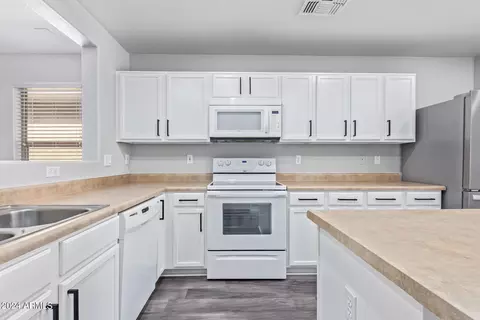 3916 E Kent Ave, Gilbert, AZ 85296 photo 9