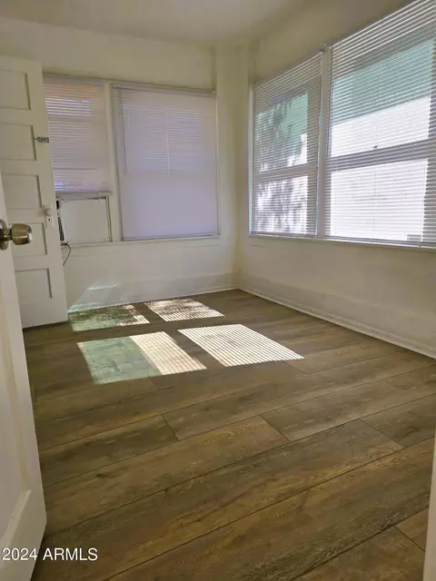 Exterior - 2102 W Adams St, Phoenix, AZ 85009 photo 18 of 18