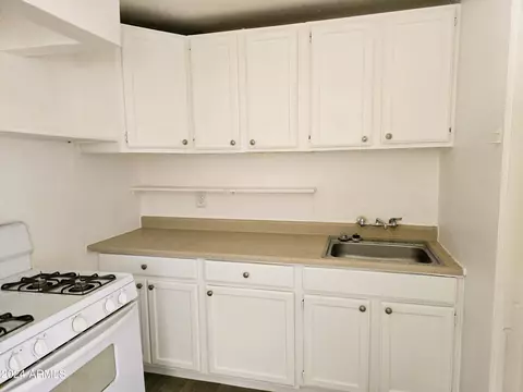 Kitchen - 2102 W Adams St, Phoenix, AZ 85009 photo 9 of 9