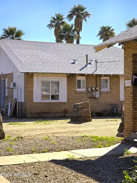 Exterior - 2102 W Adams St, Phoenix, AZ 85009 photo 7 of 18