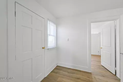 Entry Way - 2102 W Adams St, Phoenix, AZ 85009 photo 5 of 5
