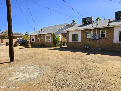 Exterior - 2102 W Adams St, Phoenix, AZ 85009 photo 4 of 18