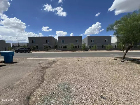 3645 S 18th St, Phoenix, AZ 85040 photo 16