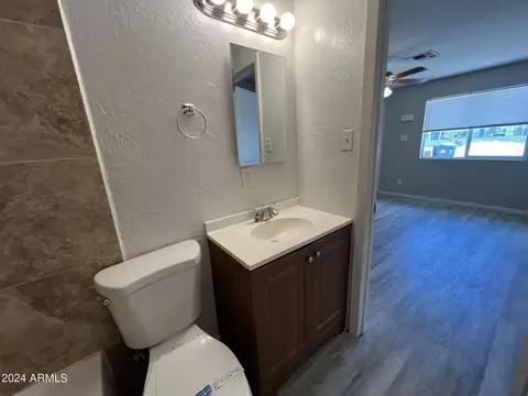 3645 S 18th St, Phoenix, AZ 85040 photo 7