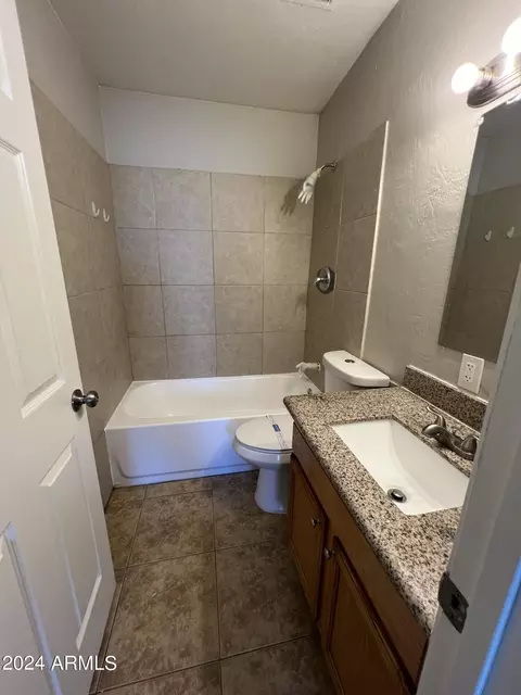 3645 S 18th St, Phoenix, AZ 85040 photo 23