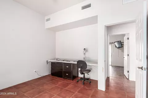 947 N Prospectors Rd, Apache Junction, AZ 85119 photo 28