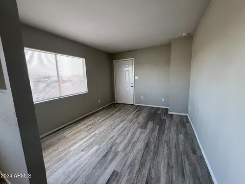 1444 S 13th Ave, Phoenix, AZ 85007 photo 9