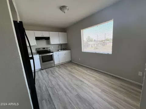 1444 S 13th Ave, Phoenix, AZ 85007 photo 10