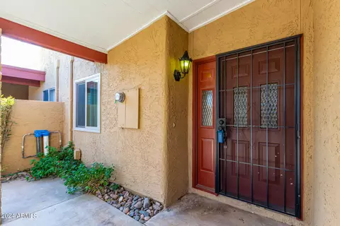 910 N Center St #9, Mesa, AZ 85201 photo 2