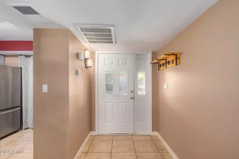 910 N Center St #9, Mesa, AZ 85201 photo 4
