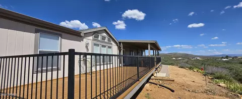 17470 E Roper Way, Dewey, AZ 86327 photo 2