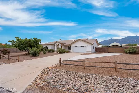 3260 E Atsina Dr, Sierra Vista, AZ 85650