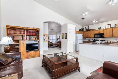 2539 E Parkside Ln, Phoenix, AZ 85024 photo 7