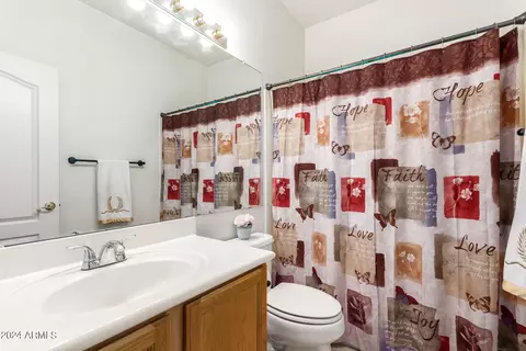 2539 E Parkside Ln, Phoenix, AZ 85024 photo 15