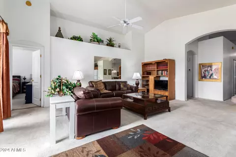 2539 E Parkside Ln, Phoenix, AZ 85024 photo 5