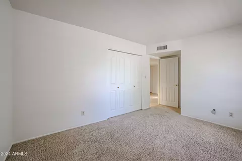 Bedroom - 3202 E Las Rocas Dr, Phoenix, AZ 85028 photo 8 of 11
