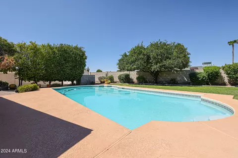 Exterior - 3202 E Las Rocas Dr, Phoenix, AZ 85028 photo 14 of 17