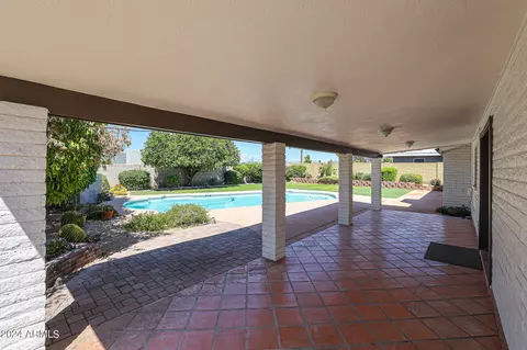 Exterior - 3202 E Las Rocas Dr, Phoenix, AZ 85028 photo 6 of 17