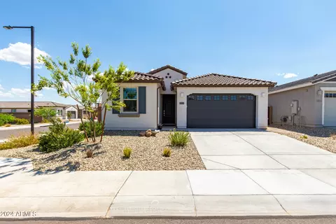 19405 W Mariposa Dr, Litchfield Park, AZ 85340