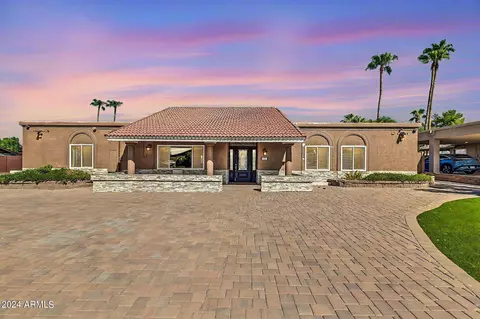 10411 N 42nd St, Phoenix, AZ 85028