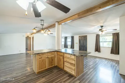 7462 E Balsam Cir, Mesa, AZ 85208 photo 4