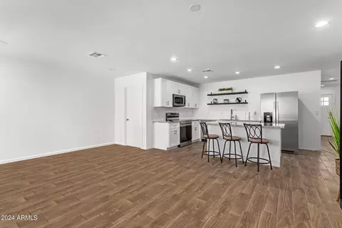 2950 W Pima St, Phoenix, AZ 85009 photo 6
