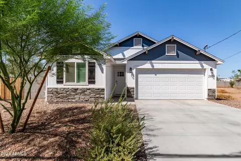 2950 W Pima St, Phoenix, AZ 85009 photo 2