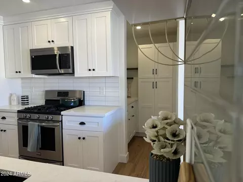 Kitchen - 2908 E Sylvia St, Phoenix, AZ 85032 photo 6 of 7
