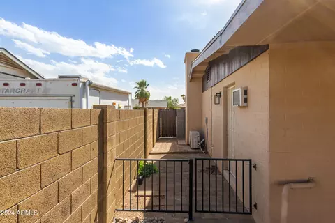 Exterior - 2908 E Sylvia St, Phoenix, AZ 85032 photo 11 of 13