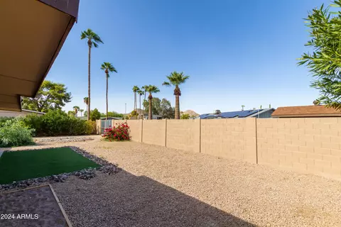 Exterior - 2908 E Sylvia St, Phoenix, AZ 85032 photo 7 of 13