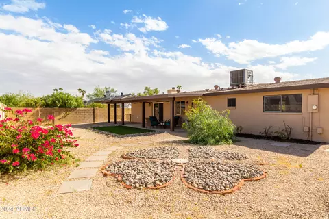 Exterior - 2908 E Sylvia St, Phoenix, AZ 85032 photo 10 of 13