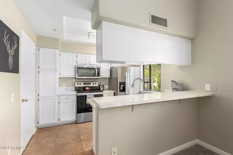 1222 W Baseline Rd #217, Tempe, AZ 85283