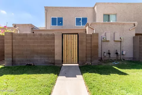 600 S Dobson Rd #43, Mesa, AZ 85202