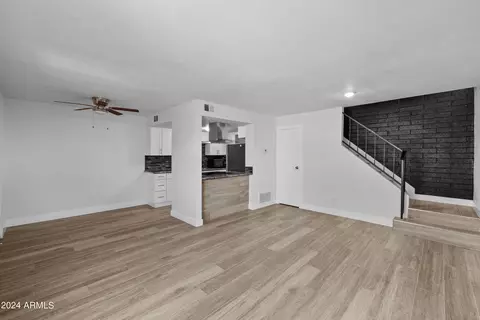 4049 W Wonderview Rd, Phoenix, AZ 85019
