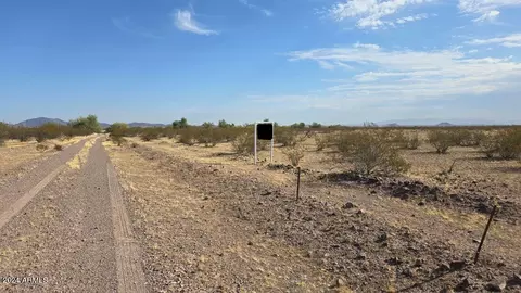165 S Nn S Burger St #-, Tonopah, AZ 85354