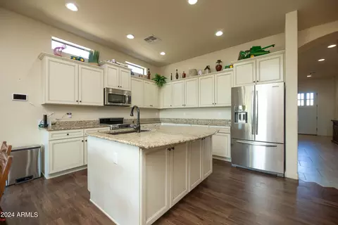 8727 E Jasmine St, Mesa, AZ 85207 photo 5