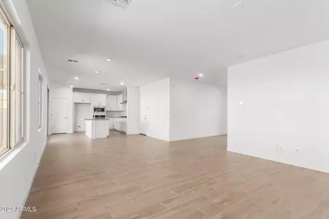9238 E Spiral Ave, Mesa, AZ 85212 photo 10