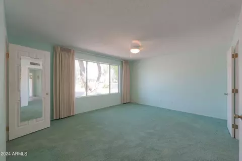 Bedroom - 4906 E Lake Point Cir, Phoenix, AZ 85044 photo 1 of 6