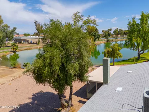 View/Area - 4906 E Lake Point Cir, Phoenix, AZ 85044 photo 4 of 12