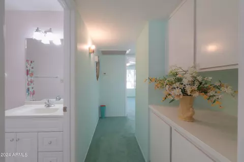 Entry Way - 4906 E Lake Point Cir, Phoenix, AZ 85044 photo 6 of 6