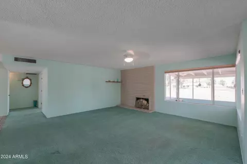 Living - 4906 E Lake Point Cir, Phoenix, AZ 85044 photo 4 of 5