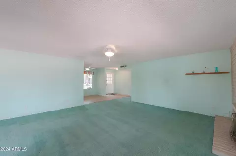 Living - 4906 E Lake Point Cir, Phoenix, AZ 85044 photo 3 of 5