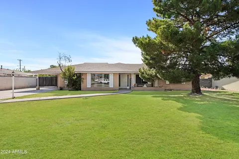 8026 S 13th Pl, Phoenix, AZ 85042