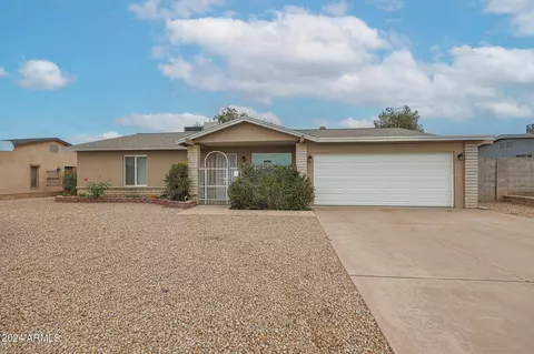 3443 E Paradise Dr, Phoenix, AZ 85028