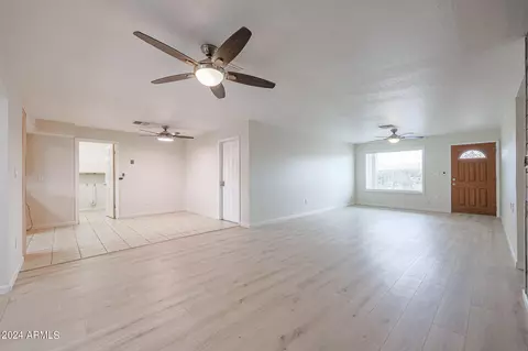 3443 E Paradise Dr, Phoenix, AZ 85028 photo 8