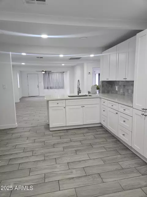 2209 E Sheridan St, Phoenix, AZ 85006 photo 6